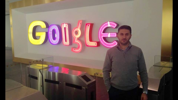 O Αλέξανδρος από τη Νάουσα που κατέκτησε με την Alumil την Google στις ΗΠΑ!